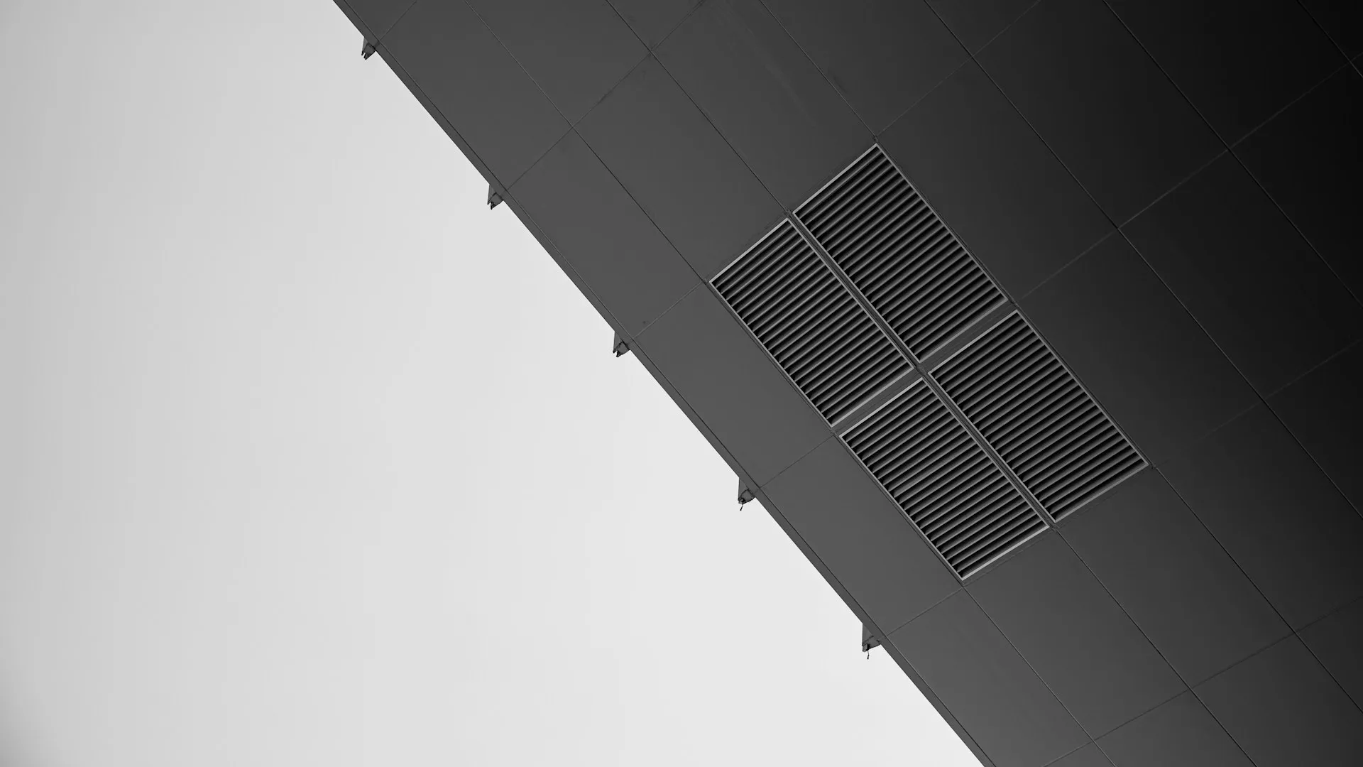 How to Choose Ventilation Systems That Actually Work in Humid Climates