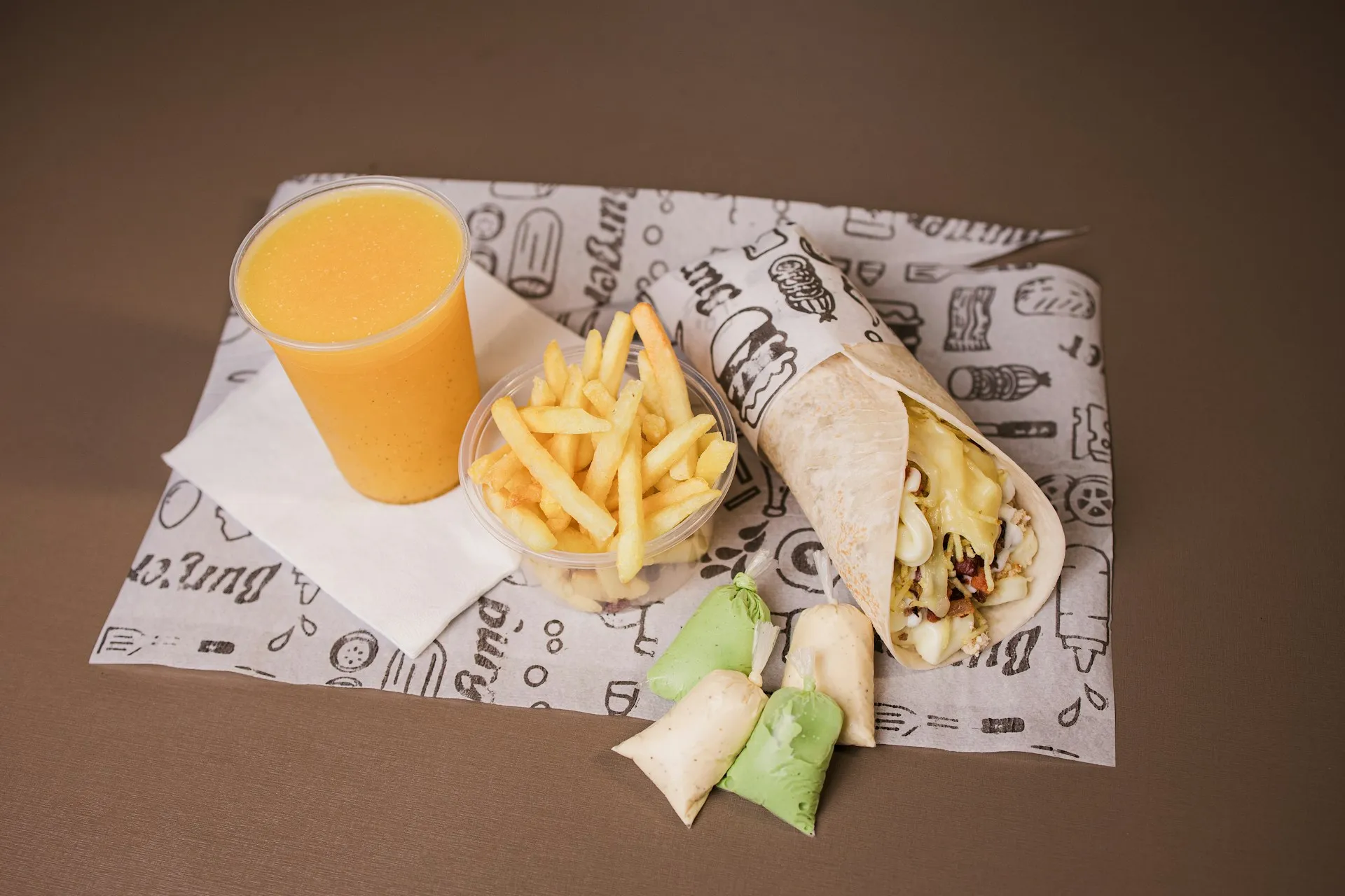 What Makes a Good Wrap Design for Houston Food Trucks?