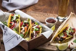 tacos-prepared-in-a-food-truck