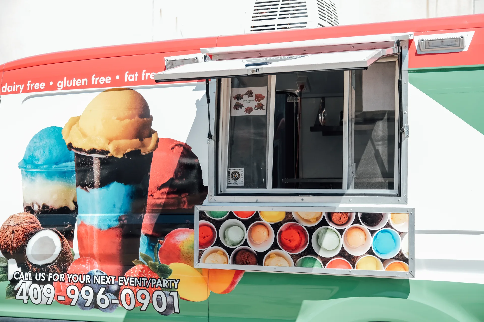 Gelato Van — Rear View